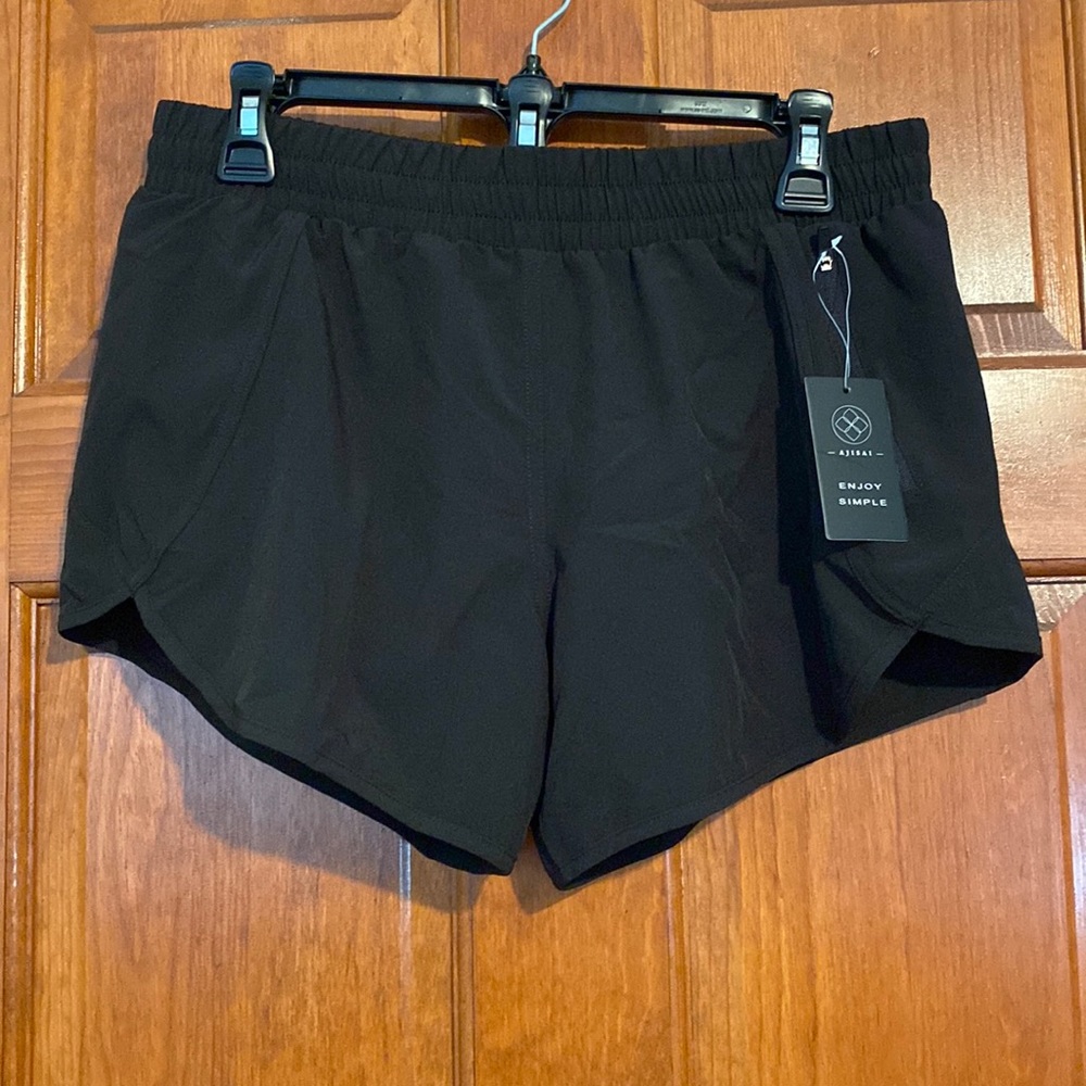 AJISAI Black Athletic Shorts